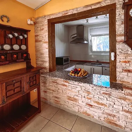 Magnifica Casa Cerca Del Mar 度假居 艾姆布里亚布拉瓦